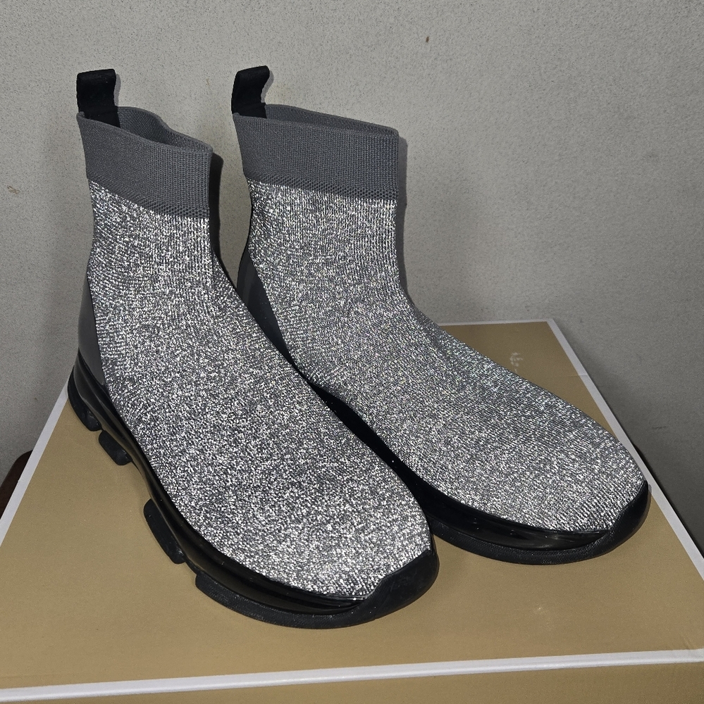 Michael Kors Kendra Bootie